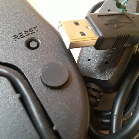 IDTECH IDBA-4243LRB CORDLESS HAND HELD USB BARCODE SCANNER USB CHARGER STAND - Picture 6 of 7